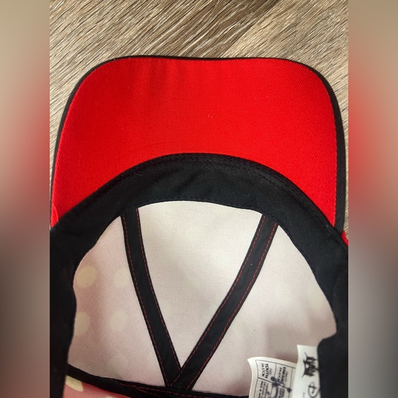 MINNIE MOUSE EARS DISNEY PARKS YOUTH BASEBALL CAP POLKA DOT ADJUSTABLE RED/BLK! - Picture 4 of 9